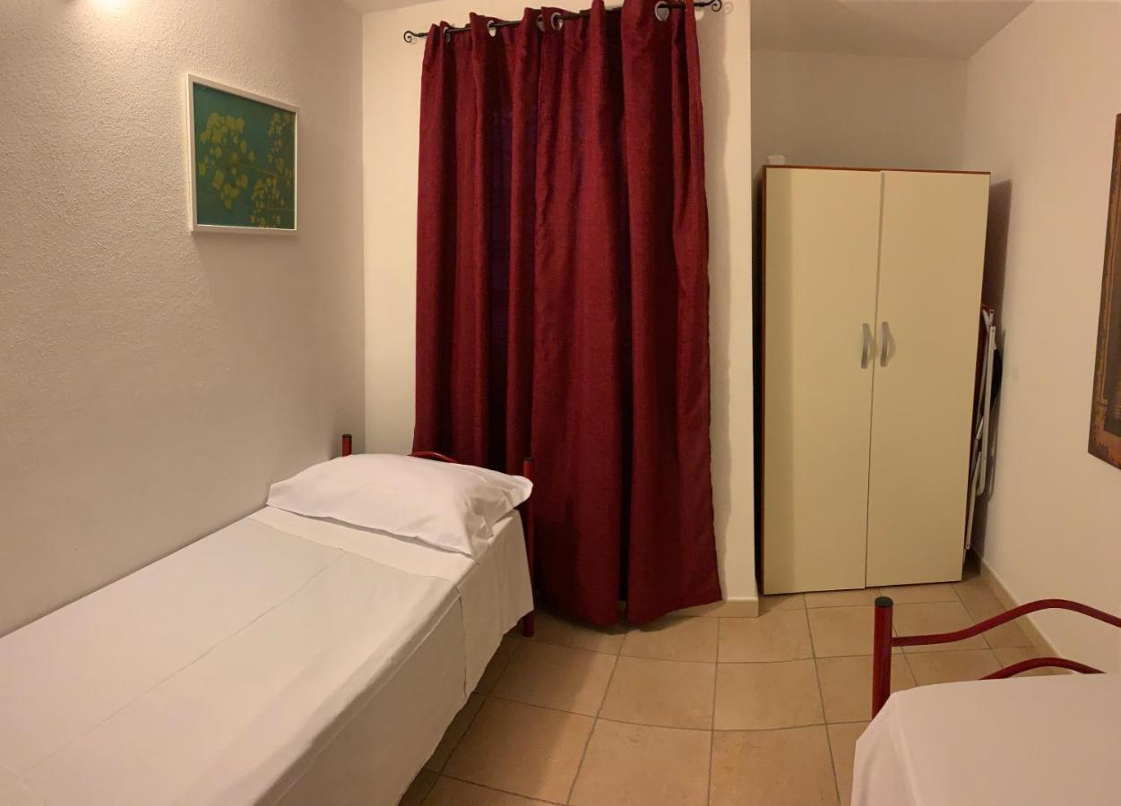 Cala Gonone - Nettuno Apartman Kültér fotó